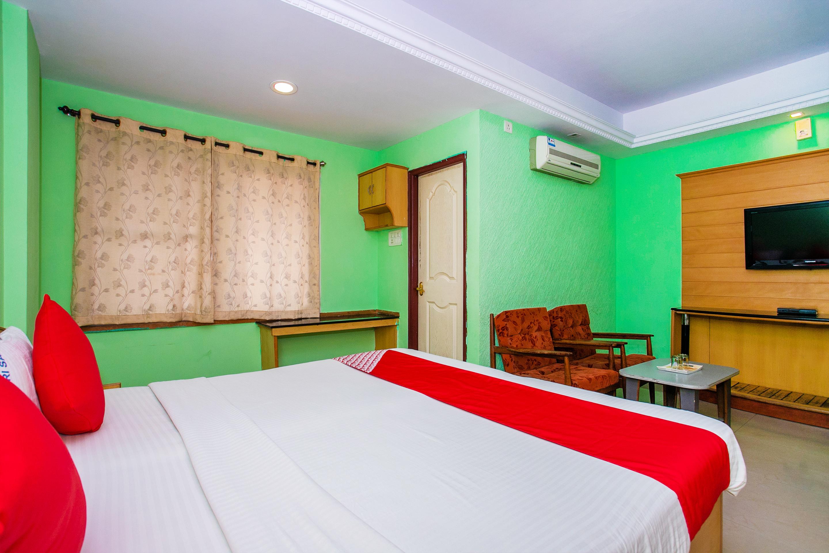 Oyo 331 Hotel Skanda Shelters Bangalore Buitenkant foto