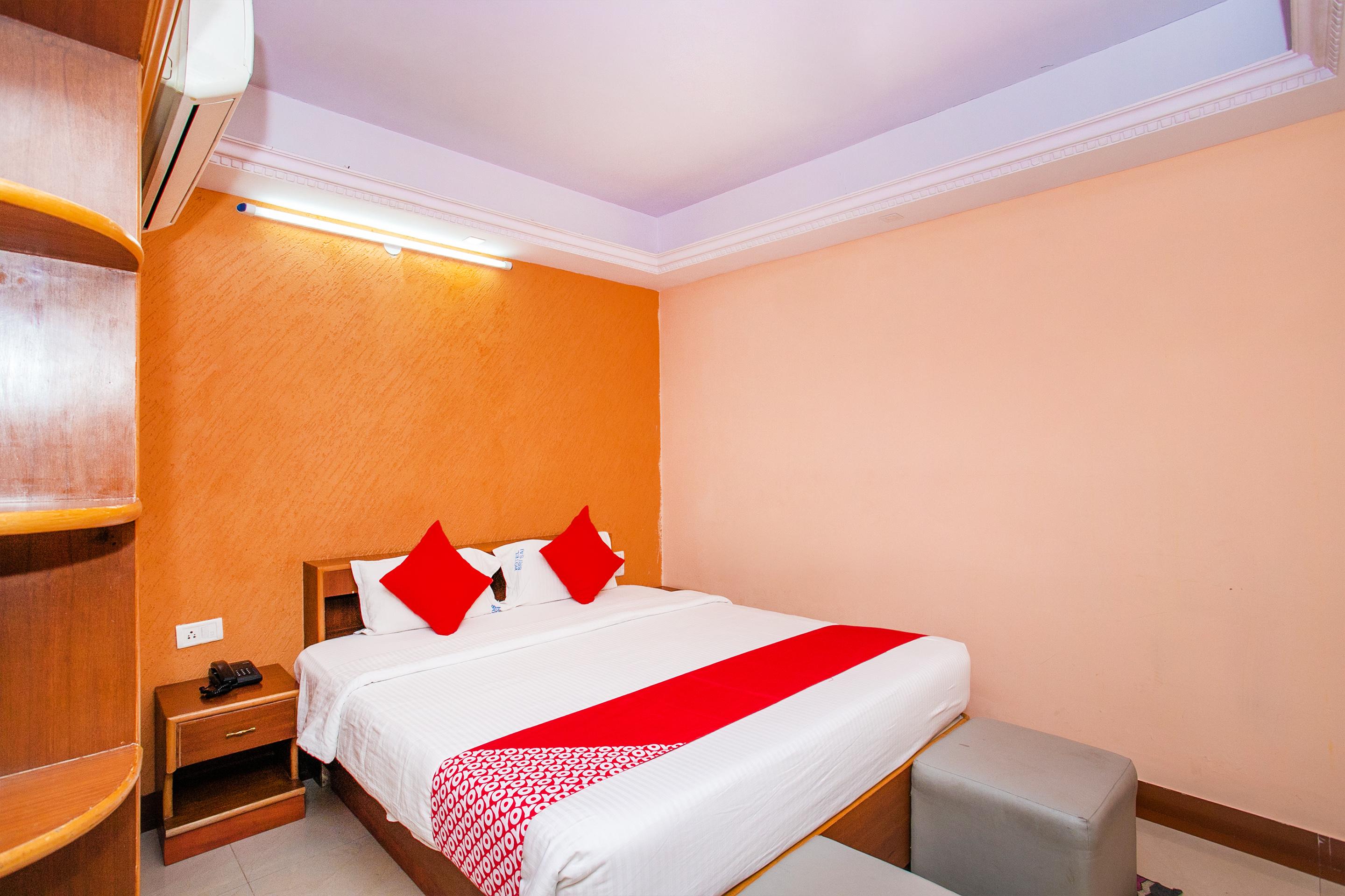 Oyo 331 Hotel Skanda Shelters Bangalore Buitenkant foto