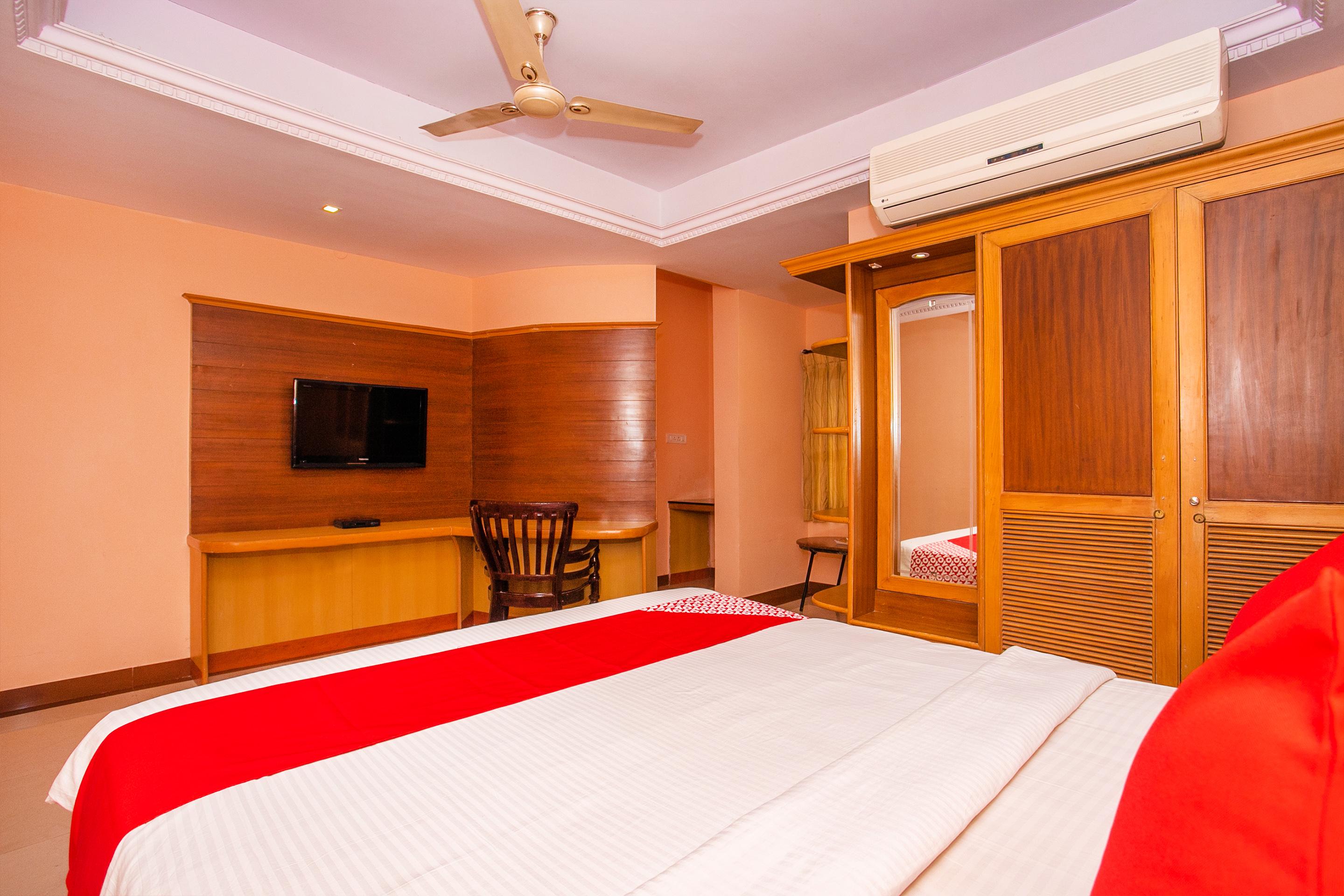 Oyo 331 Hotel Skanda Shelters Bangalore Buitenkant foto