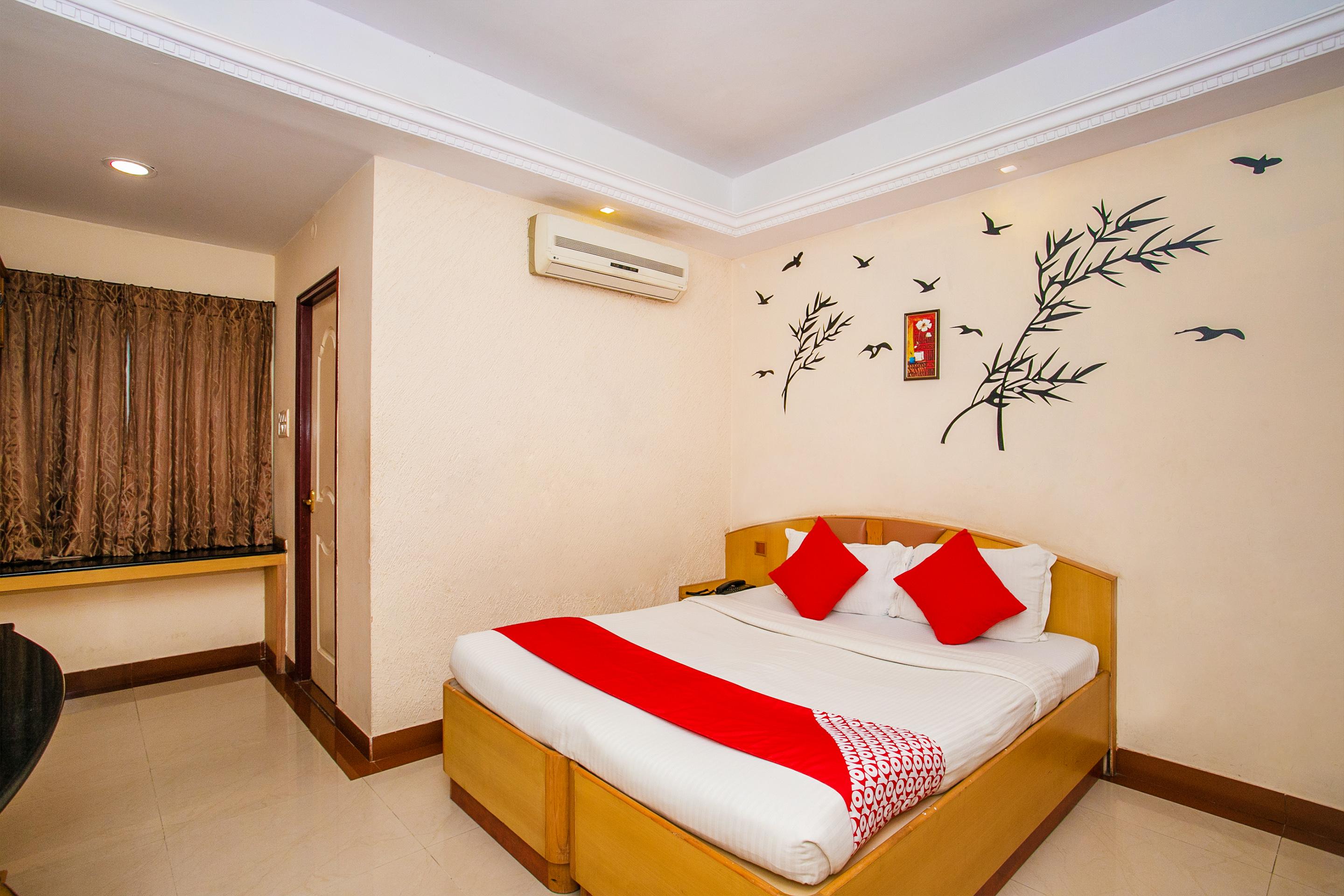 Oyo 331 Hotel Skanda Shelters Bangalore Buitenkant foto