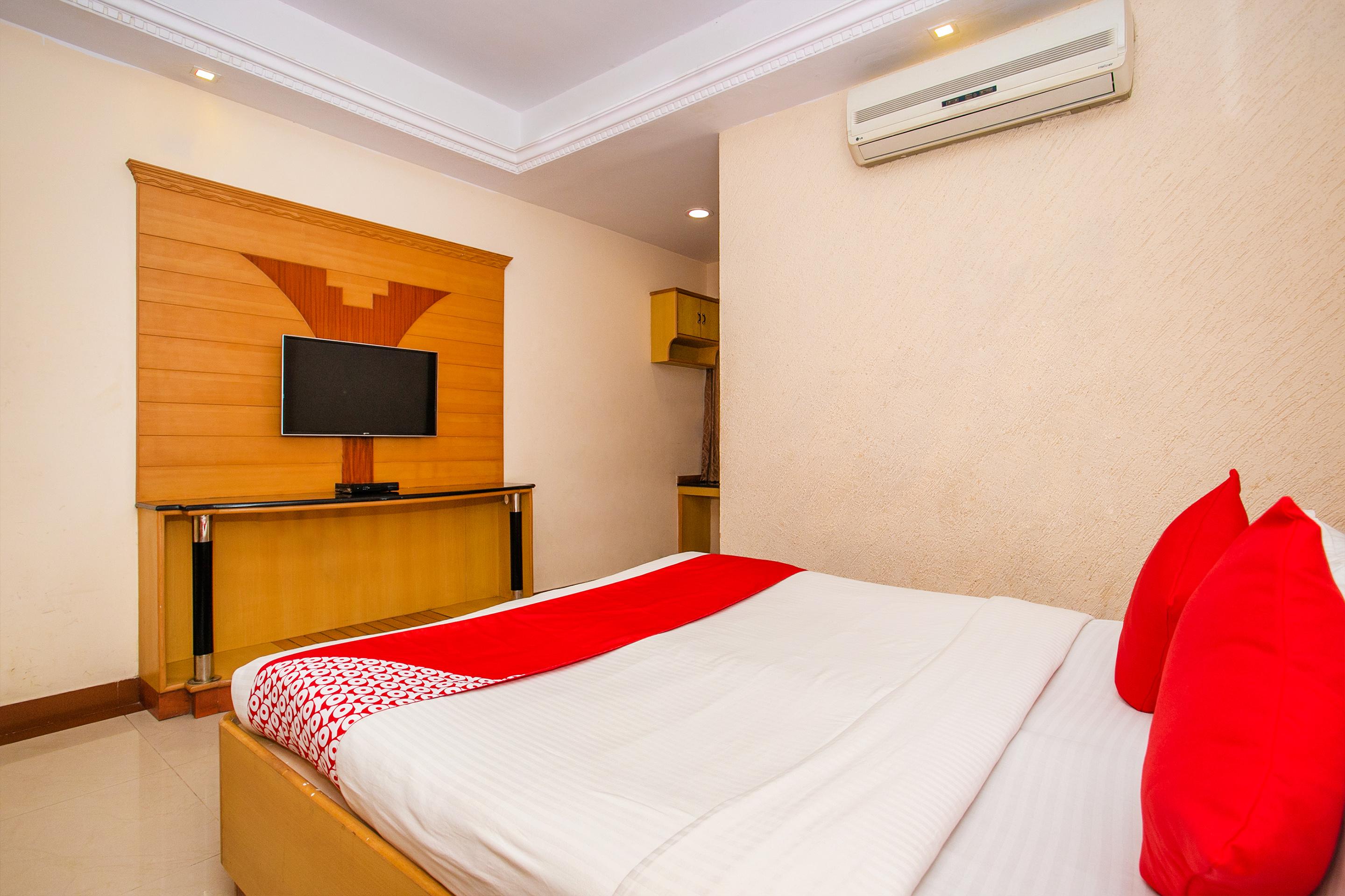 Oyo 331 Hotel Skanda Shelters Bangalore Buitenkant foto